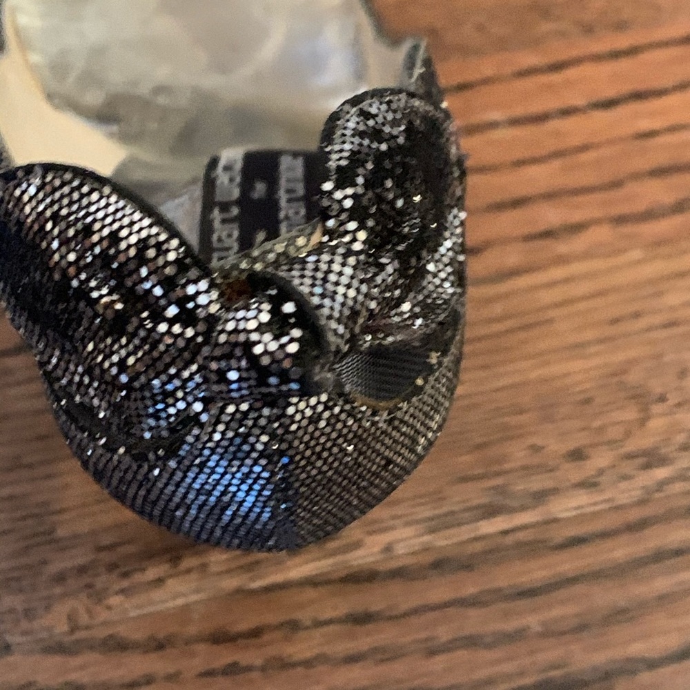 Vintage STUART WEITZMAN silver pumps - Picture 6 of 6